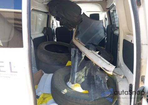 2017 Nissan Nv200 Sv z USA, uszkodzony, nr VIN 3N6CM0KN3HK715849